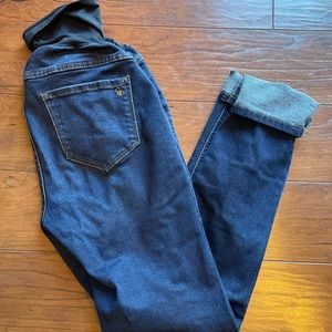 Jessica Simpson maternity jeans
